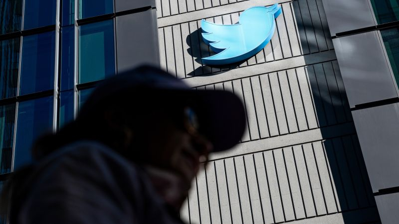 Илон Маск пообещал более дорогую подписку Twitter Blue абсолютно без рекламы