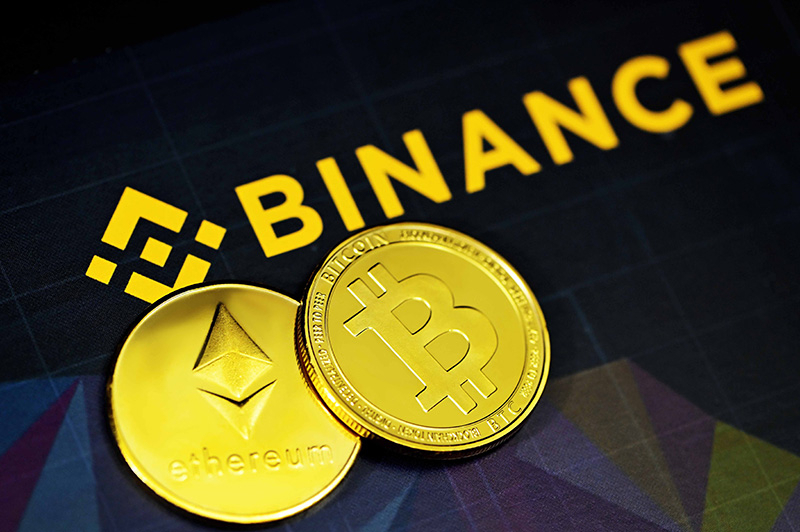 Криптовалютная биржа Binance приостановила торги из-за неизвестного сбоя