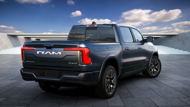 Обнародованы характеристики серийного электрического пикапа Ram 1500 REV: до 800 км запаса хода